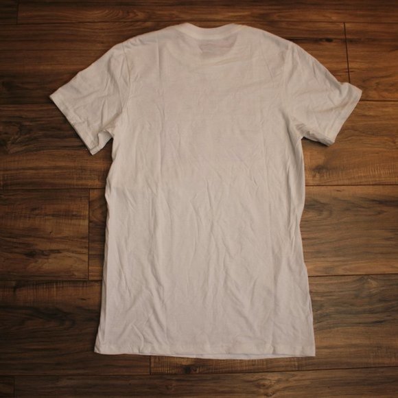 NWT Arizona Coyotes Reebok Hockey Fights Cancer White Tee S - Picture 4 of 5